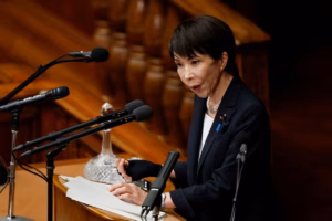 Face à la “coercition” chinoise, la Première ministre japonaise Sanae Takaichi promet une refonte majeure de la sécurité (AP)