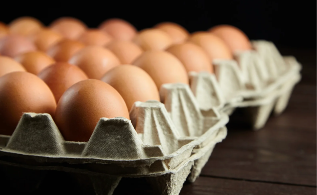 Face à l’appétit record des Français, la filière des œufs promet un retour à la normale