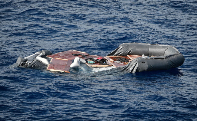 Grèce : au moins trois morts après le naufrage d’un bateau de migrants au large de la Crète