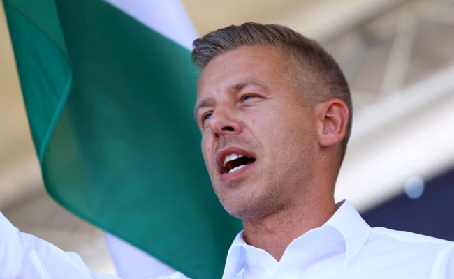 Hongrie - le parti d’opposition Tisza dévoile son programme pour défier Viktor Orban en avril (AP)