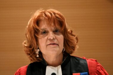 Humiliations en série au sommet de l’État - l’appel pressant de la justice aux victimes de Christian Nègre