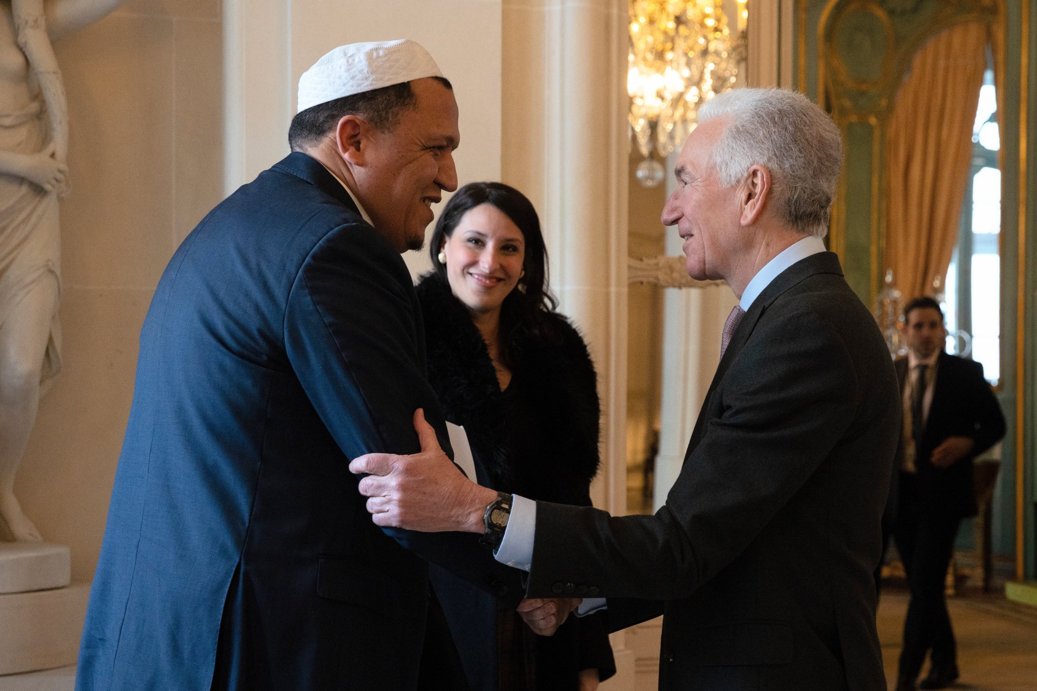 L’imam Chalghoumi Reçu Avec Les Honneurs Par Charles Kushner, Ambassadeur Des États-Unis À Paris