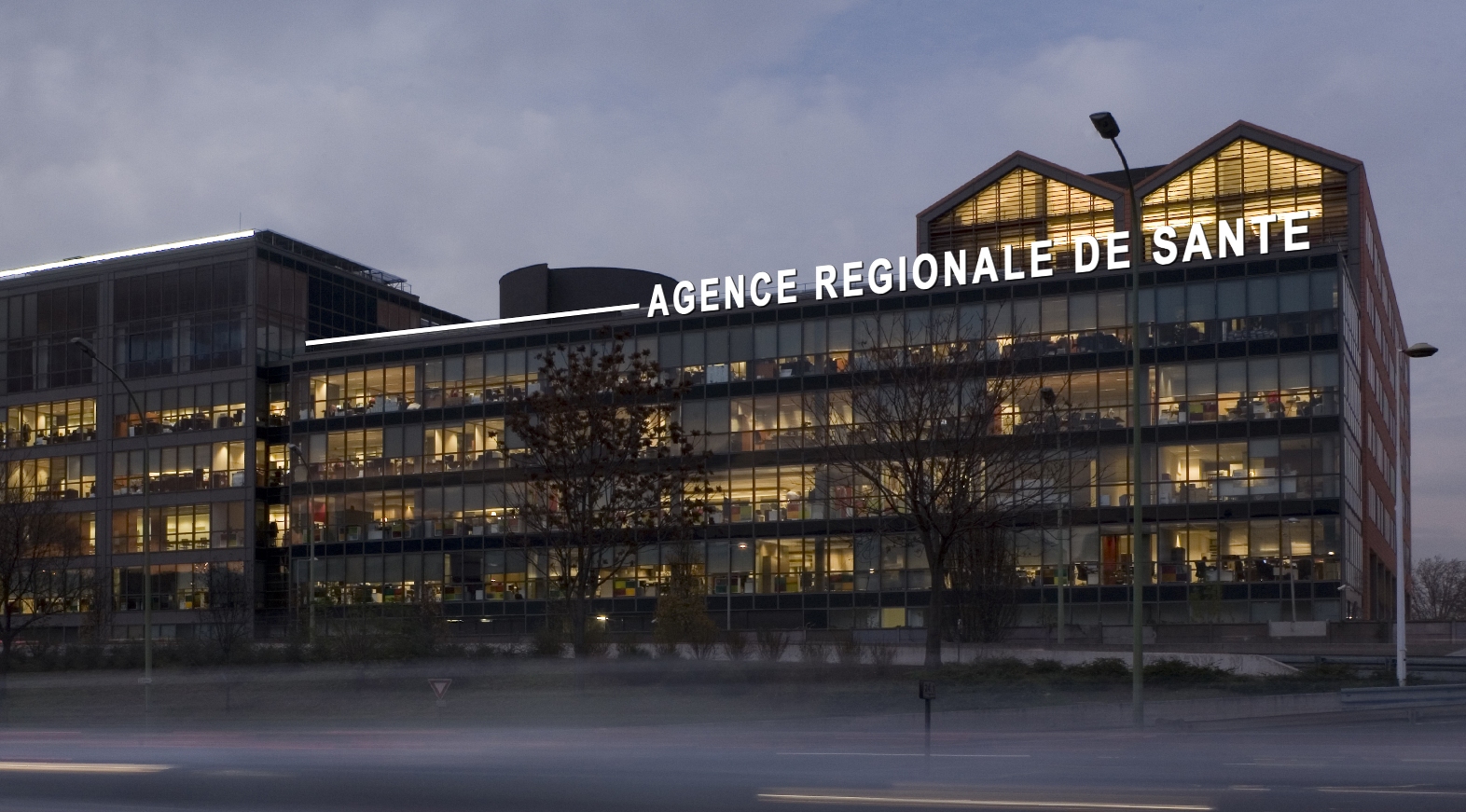 The Île-de-France Regional Health Agency (ARS) suspends four child psychiatry units at the Vallée Foundation