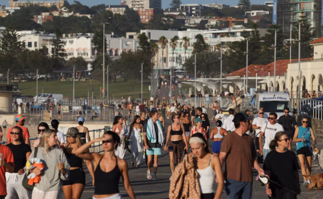 L’Australie lance une enquête sur l’antisémitisme après la fusillade de Bondi (AP)