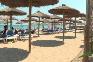 La justice confirme l’interdiction des paillotes sur la plage du Grand Travers à La Grande Motte