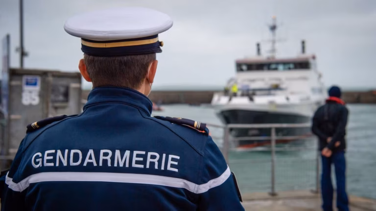 Loire-Atlantique : une nageuse de 16 ans portée disparue au large de Batz-sur-Mer