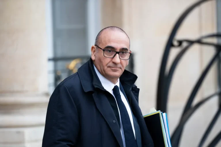 Procès Samuel Paty : Laurent Nunez précise ses propos, la défense dénonce une « variation »