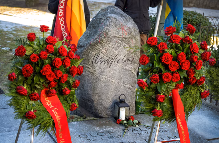 Quarante ans après l’assassinat d’Olof Palme, l’intelligence artificielle relance les espoirs de vérité (AP)