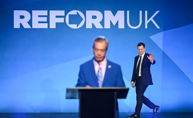 Reform UK nomme Robert Jenrick à la tête de sa politique financière (AP)