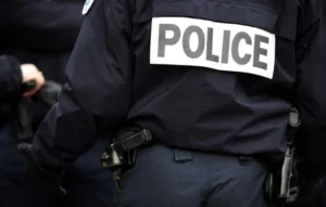 Saint-Malo : six mois avec sursis pour quatre policiers après un décès en garde à vue