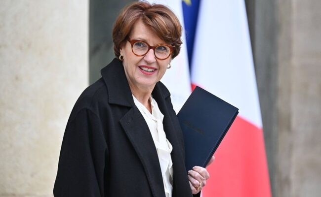 Salon de l’agriculture : Annie Genevard appelle à un « grand sursaut » fondé sur productivité et compétitivité
