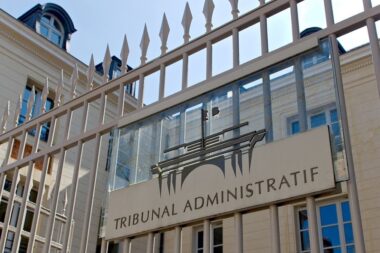 Suspension confirmée pour la soignante sanctionnée après le port d’un calot hors bloc opératoire à Paris