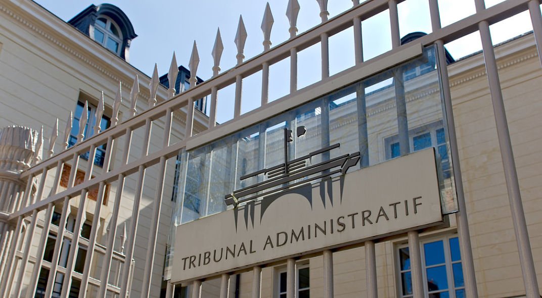 Suspension upheld for the healthcare worker sanctioned after wearing a surgical cap outside the operating room in Paris