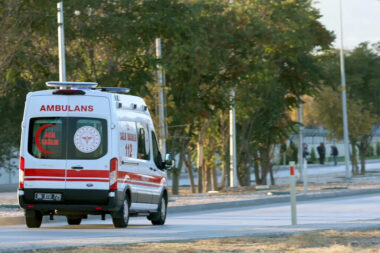 Turquie - huit morts dans un accident de bus sous la pluie dans la province d’Antalya
