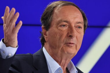 Michel-Édouard Leclerc en tête du baromètre : la popularité d’un patron qui bouscule le jeu politique