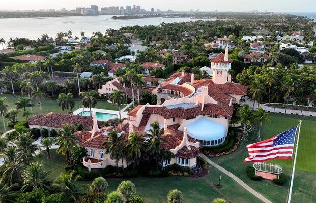 Un homme armé abattu après avoir pénétré dans le périmètre sécurisé de Mar-a-Lago (AP)