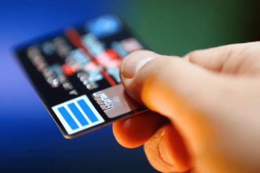 Une fausse carte bancaire envoyée par courrier pour piéger les Français