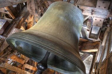 Vendée : à La Garnache, 726 coups de cloche par nuit exaspèrent les riverains