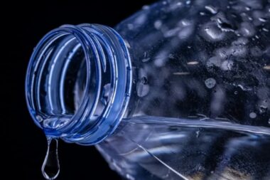 Vosges et Gard - Bonneval Emergence attaque l’autorisation de microfiltration accordée à Nestlé Waters