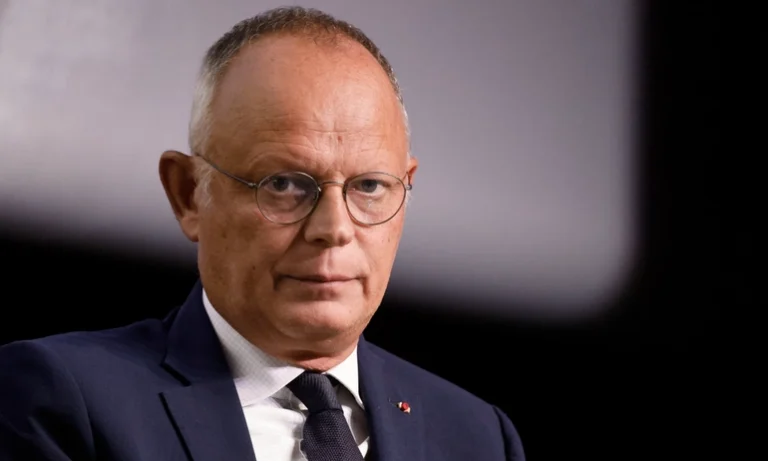 Sondage : Édouard Philippe menacé de défaite au Havre, un coup dur pour 2027