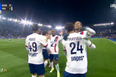 Ligue 1 - Le PSG, réduit à 10, s’impose à Strasbourg (1-2) et reprend la tête du championnat
