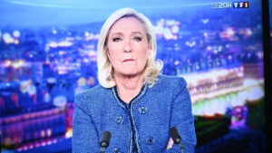Procès en appel: Marine Le Pen sera fixée sur son sort le 7 juillet à 13h30 TF1