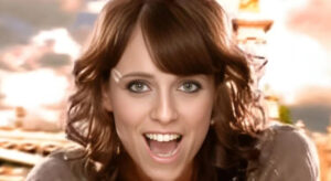 Insolite - La chanteuse Koxie, connue pour son tube «Garçon», s’engage aux côtés de Sarah Knafo pour les municipales à Paris