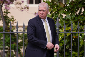 L’ex-prince Andrew a été arrêté suite à de nouveaux éléments concernant Epstein