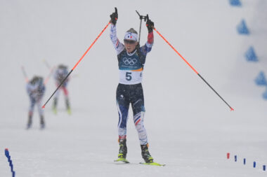 JO - doublé français en mass‑start féminine de biathlon