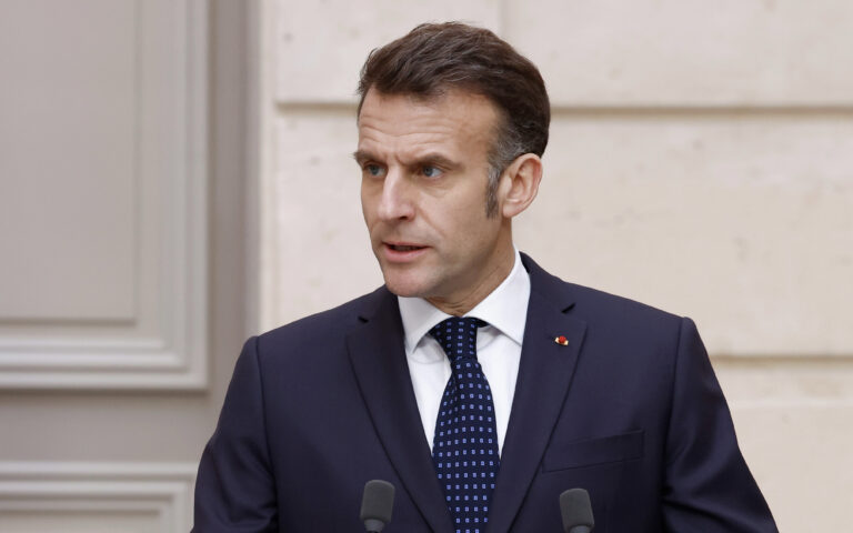 Iran - Emmanuel Macron réagit: «L’escalade en cours est dangereuse pour tous. Elle doit cesser.»