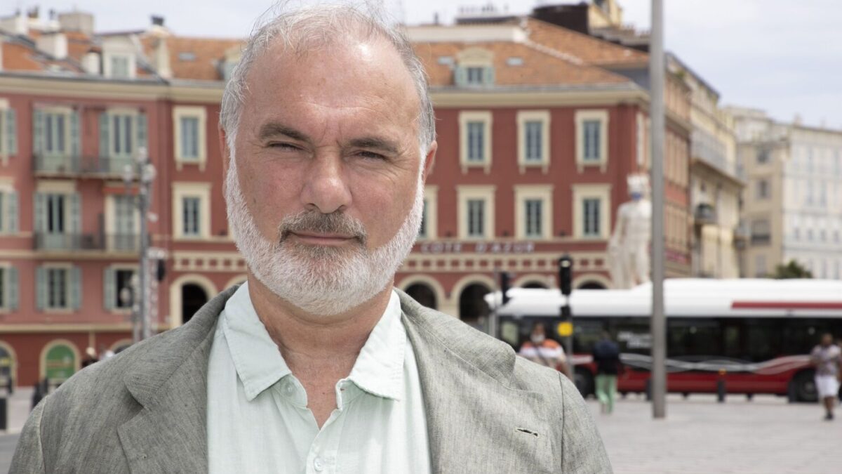 À Nice, Jean Marc Governatori propose des villages, des potagers et une adjointe au bonheur