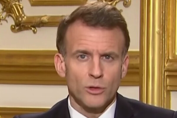 "Je n’ai pas fini de vivre" : une petite fille demande à Macron "d’enlever la guerre", car il a "trop ouvert sa bouche". Le président lui répond sur Instagram. (Instagram Emmanuel Macron)