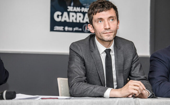 Municipales Nîmes : Vincent Bouget (union gauche) et Julien Sanchez (RN) au coude à coude au premier tour union gauche