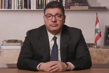 Hariri accuse Macron d’avoir renforcé le Hezbollah depuis l’explosion du port de Beyrouth