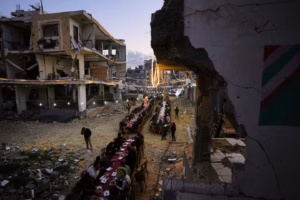 À Gaza, un cessez-le-feu fragile éclipsé par la guerre contre l’Iran (AP)