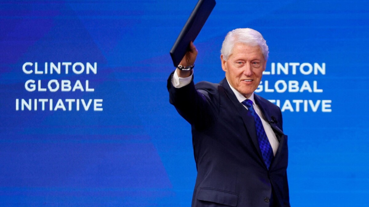 Affaire Epstein - Clinton affirme que Trump lui a parlé de « très bons moments » passés avec lui