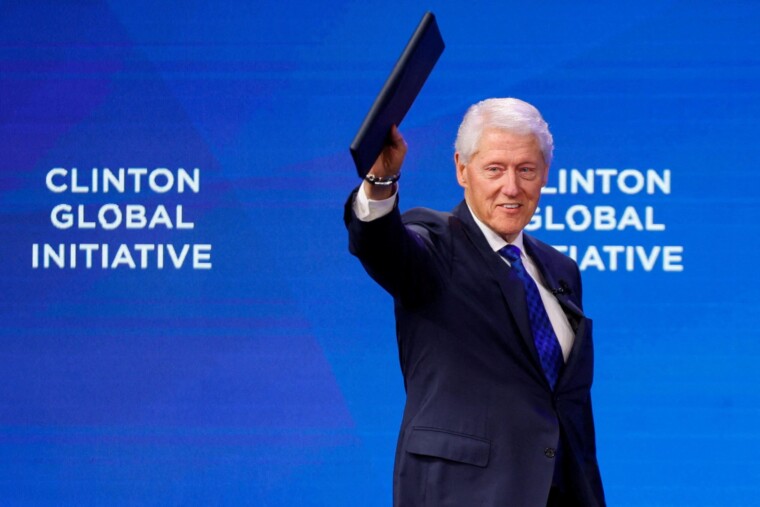 Affaire Epstein - Clinton affirme que Trump lui a parlé de « très bons moments » passés avec lui