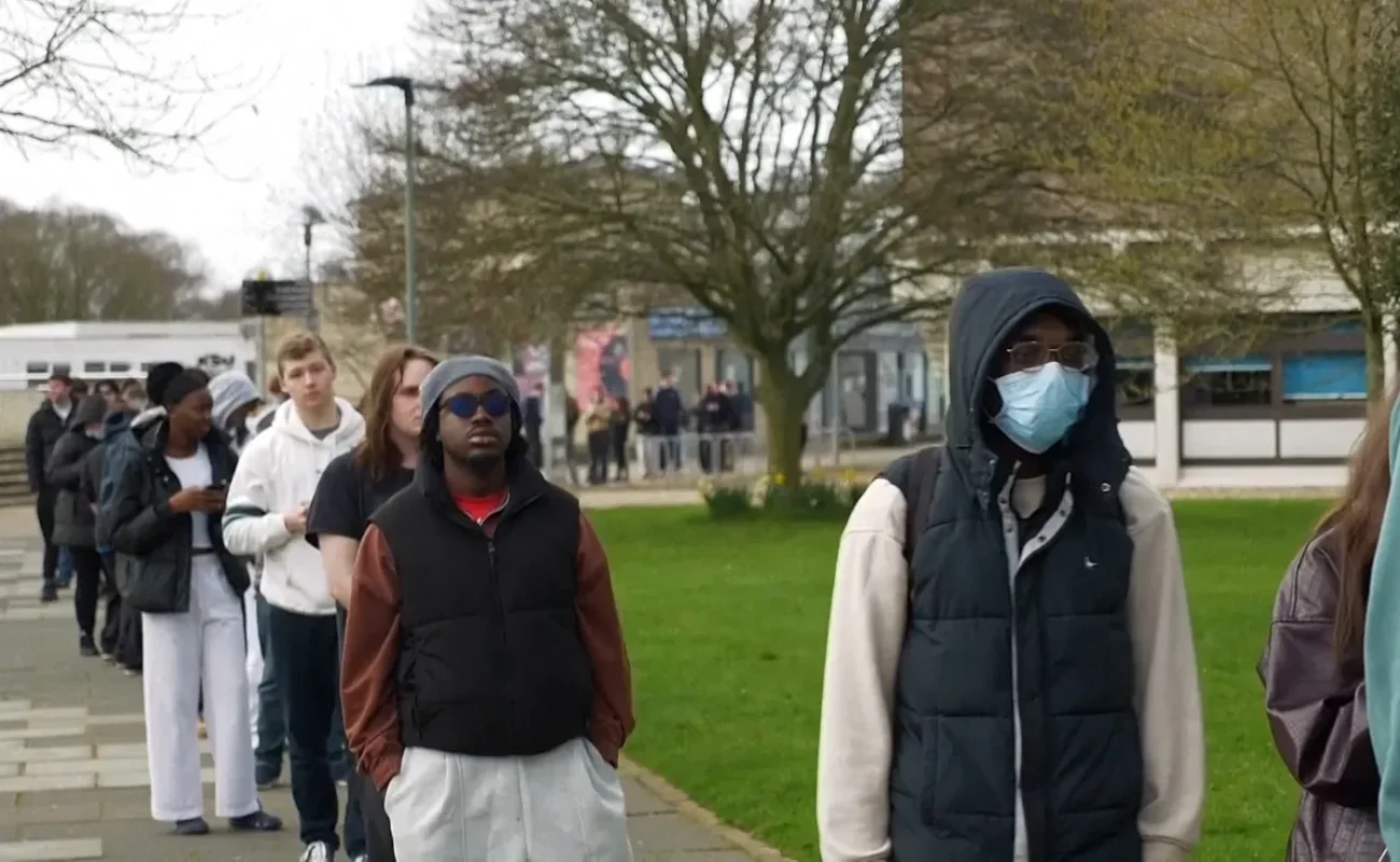 Angleterre : l’épidémie de méningite s’étend et atteint 34 cas