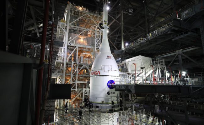 Artémis 2: la Nasa vise le 1er avril pour un retour habité vers la Lune