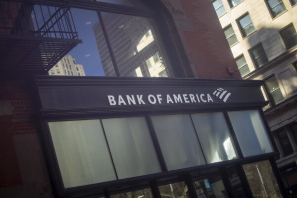 Attentat déjoué à Paris : un mineur interpellé devant la Bank of America
