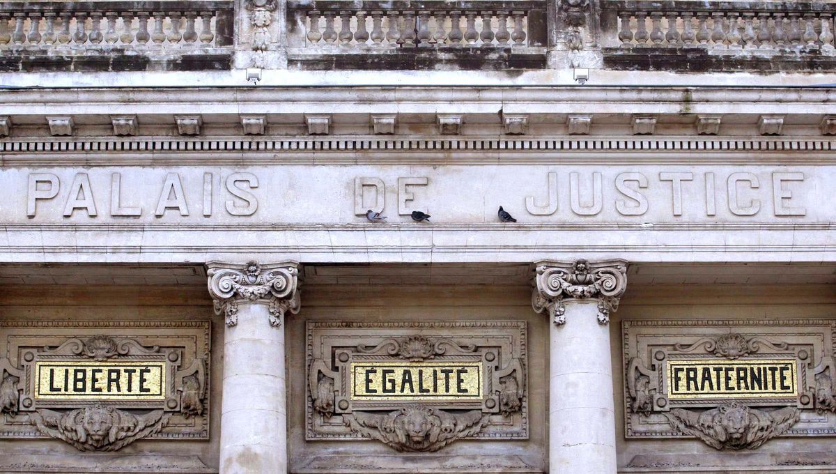 Au port de Toulon, une passagère condamnée après la découverte de 30 kilos de cannabis dans ses bagages