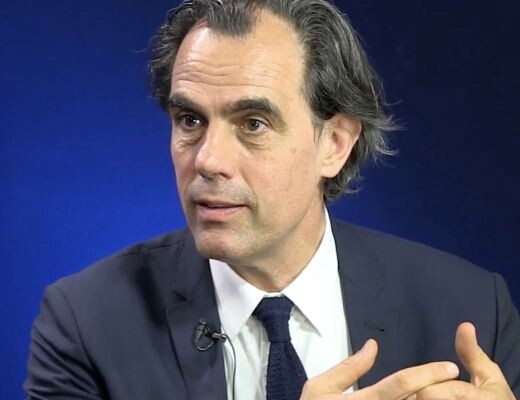 Bordeaux : Philippe Dessertine se retire et laisse un duel gauche-droite au second tour