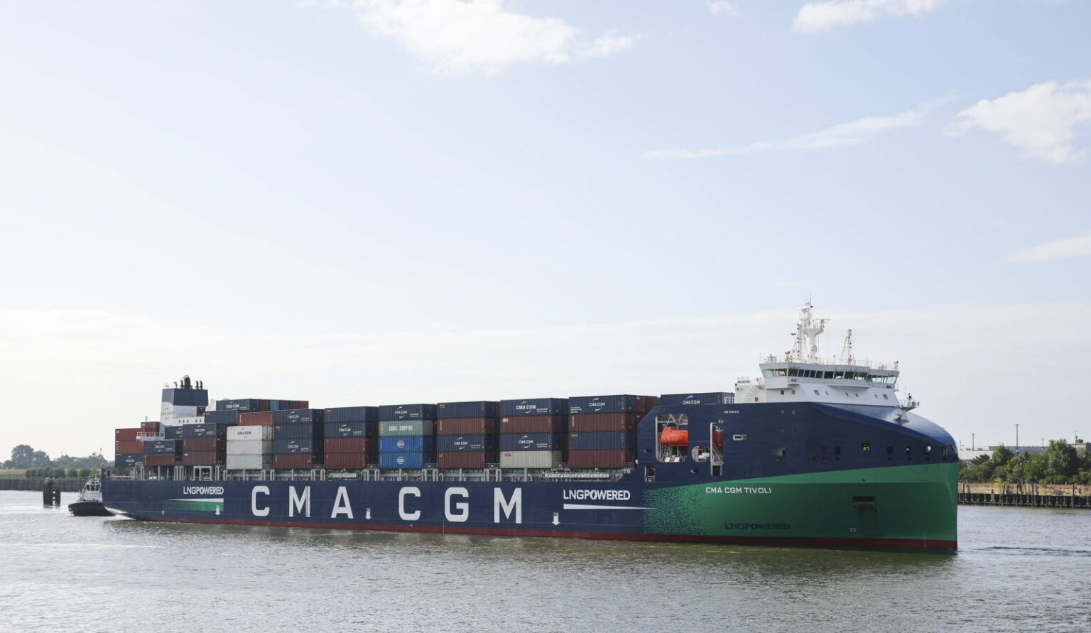 CMA CGM met ses navires à l’abri et suspend le passage par Suez après les frappes en Iran