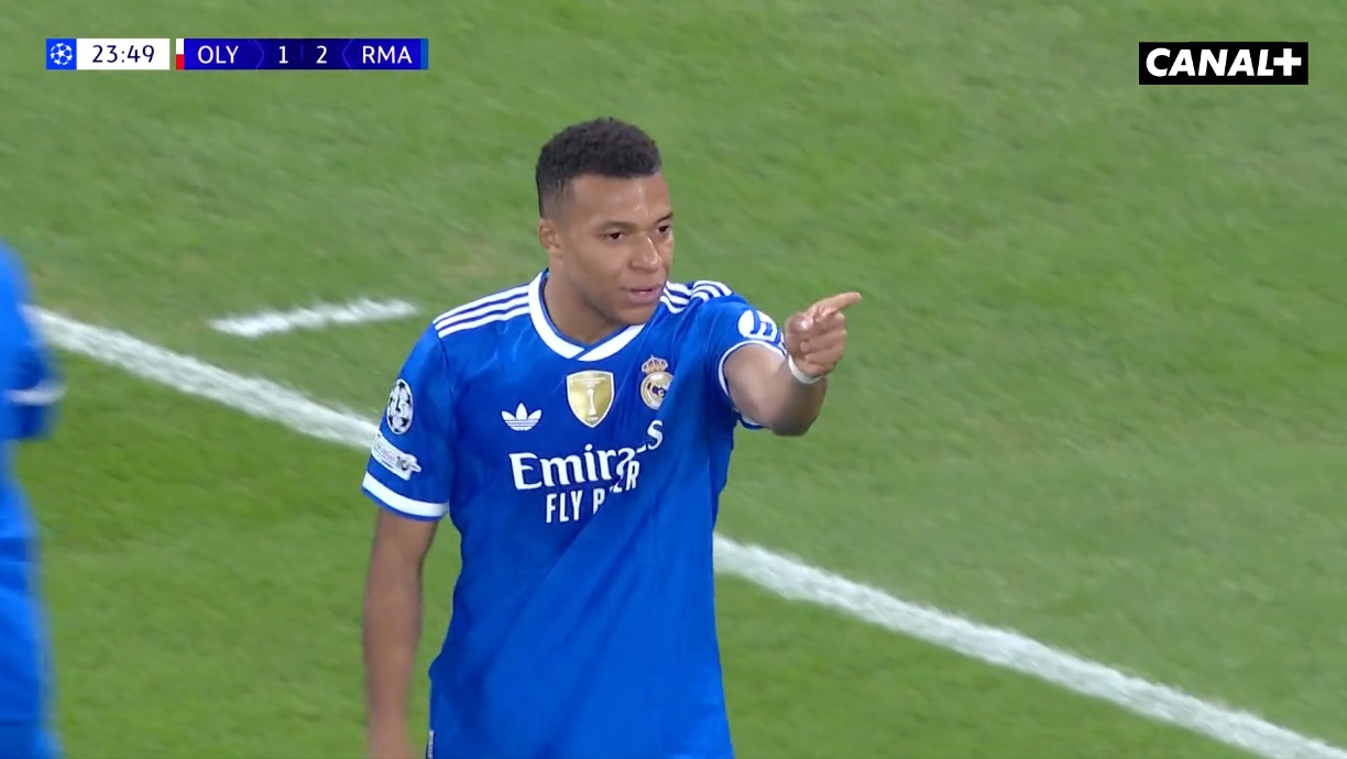 — Très grosse inquiétude pour Kylian Mbappé : son ligament croisé serait touché