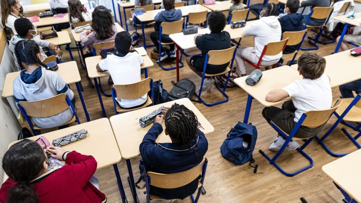 Collège : les groupes de besoin en français et en mathématiques ne seront plus obligatoires en 2026