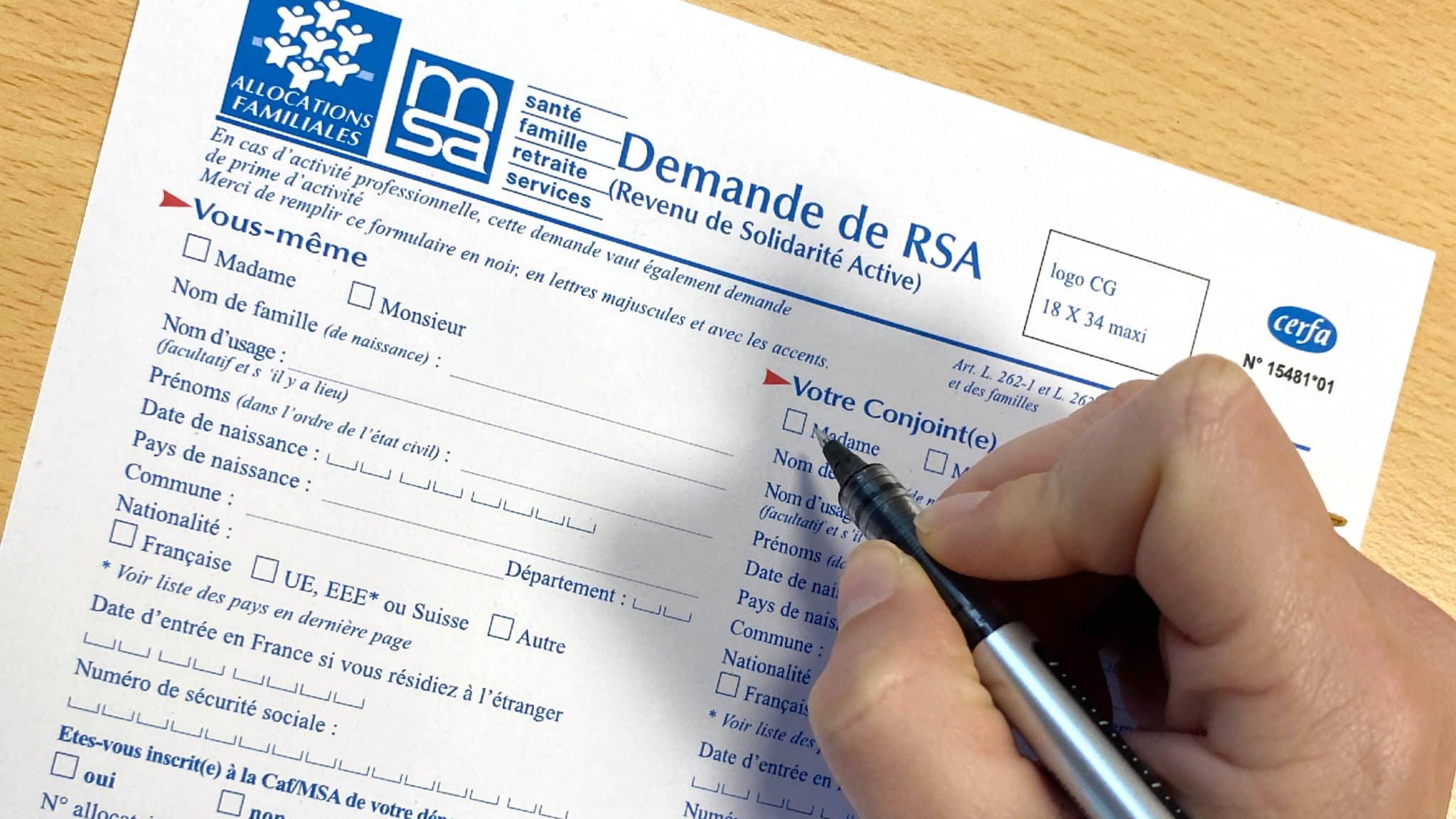 Des allocataires du RSA et la CGT attaquent le département du Finistère en justice