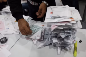 En Colombie, les élections législatives débouchent sur un Congrès fragmenté et une forte abstention