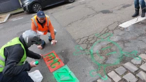Évreux : motards et cyclistes s’allient contre les routes dégradées