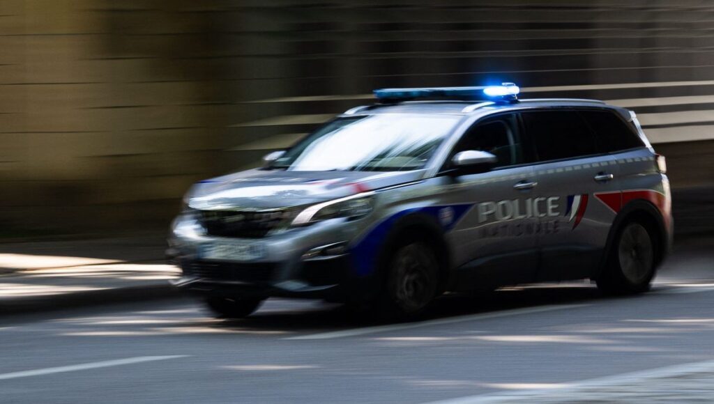 Féminicide à Chavanoz : le conjoint mis en examen, un mot poignant retrouvé dans l’appartement