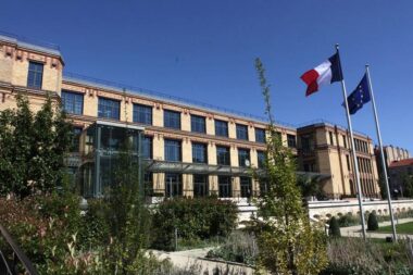 Français coincés au Moyen-Orient : le Quai d’Orsay au bout du fil, sous tension